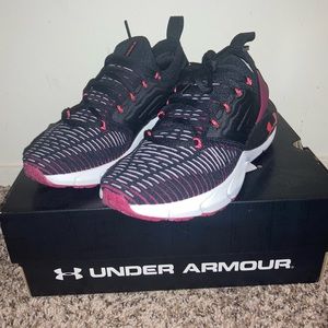 UA W HOVE Phantom 2 INKNT/adidas running shoes.